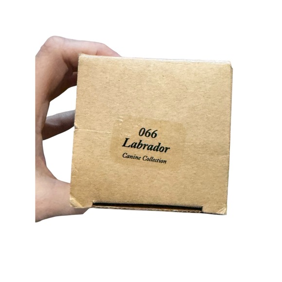 Menagerie Wine Pourer Aerator Labrador Pup Stainless Steel Sculpted New In Box - Picture 8 of 9